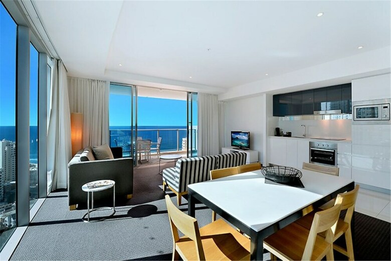 H Residence Apartments- Holiday Paradise