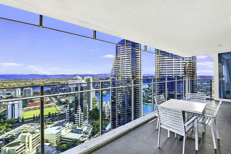 H Residence Apartments- Holiday Paradise