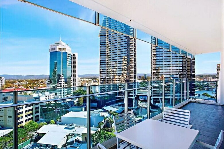 H Residence Apartments- Holiday Paradise