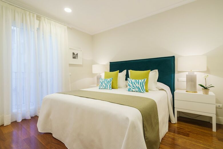 Apartamentos Home Club Vel�zquez X