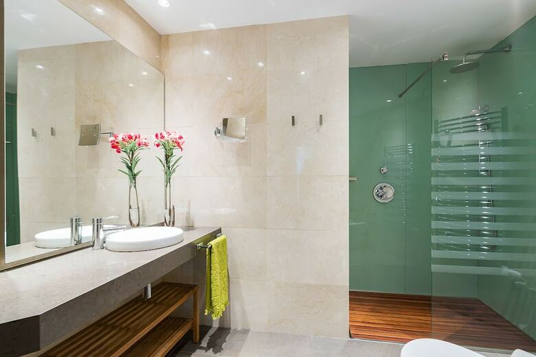 Home Club Torre Madrid Apartments