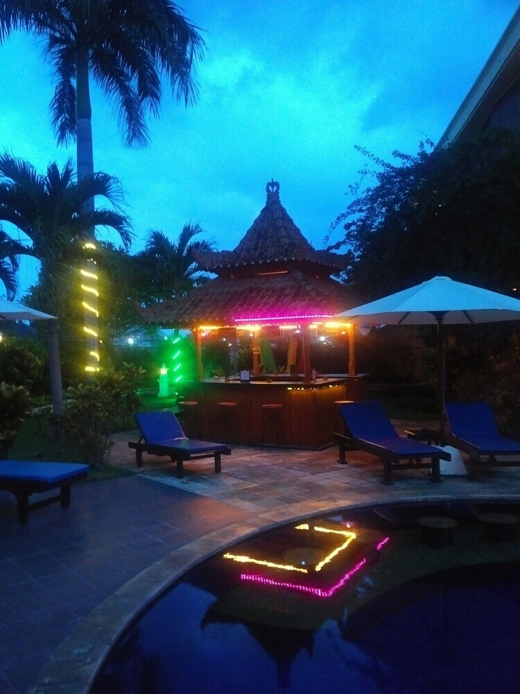 Bali Paradise Hotel Boutique Resort