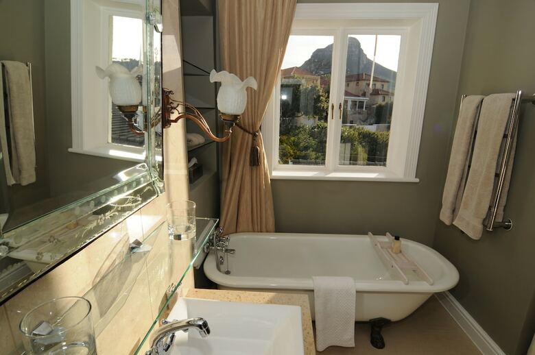 Hotel Abbey Manor Luxury Guesthouse