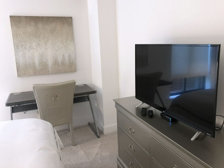 Remarkable One Bedroom Apartment In Back Bay, Boston