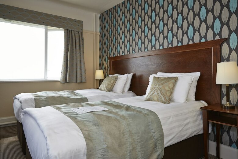Posada Commodore Hotel Bournemouth By Greene King Inns