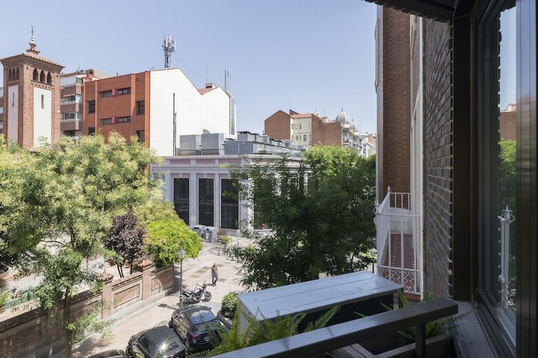 Apartamentos Home Club Hermosilla XIX