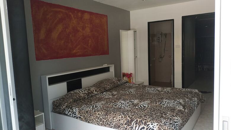 Hotel Desire Guesthouse Patong