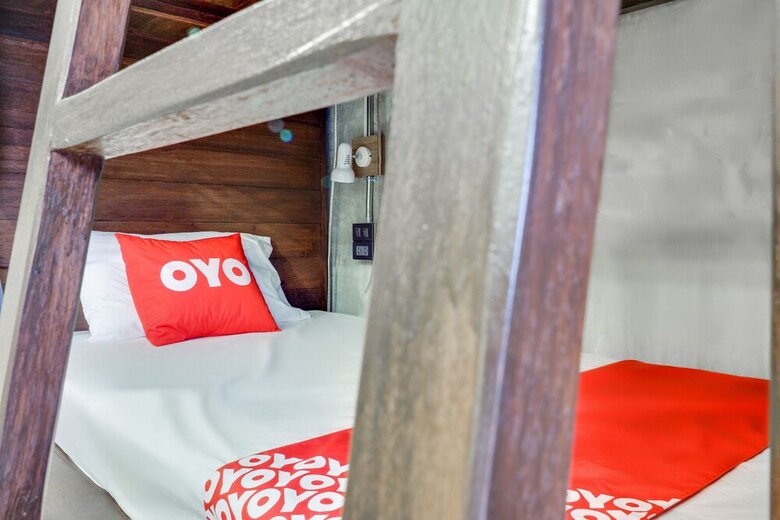 Hotel Oyo 787 Ngeeb Bed & Breakfast