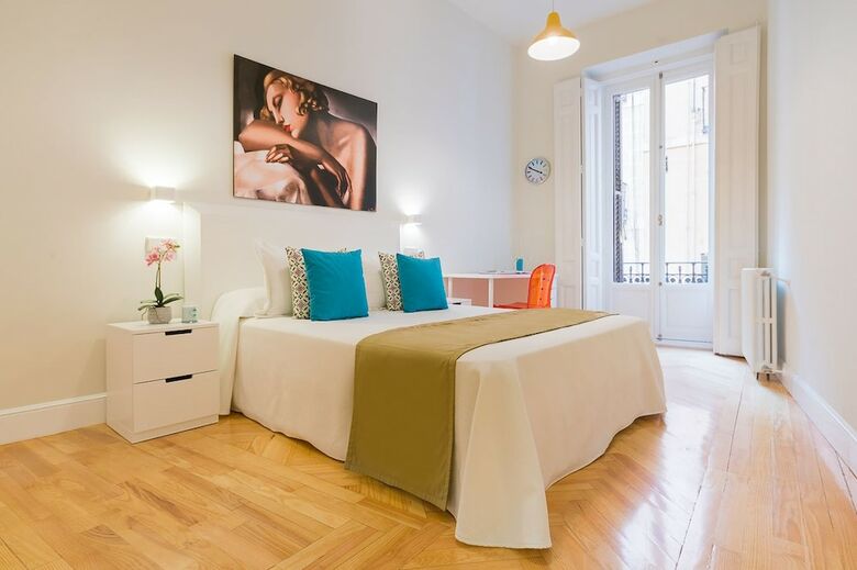 Apartamentos Home Club Plaza Mayor IV