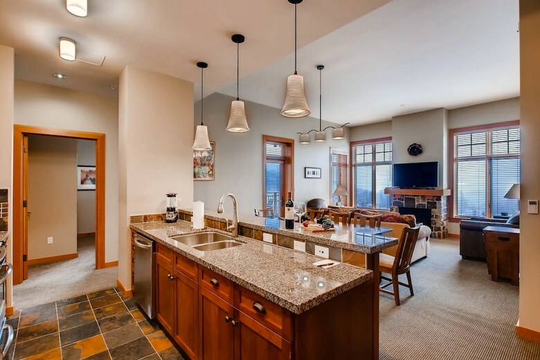 Capitol Peak Lodge By Snowmass Mountain Lodging