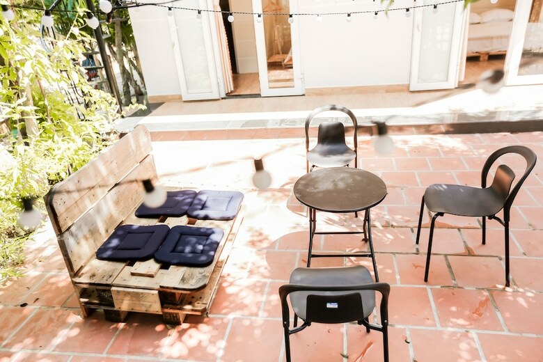 Hostal Bisou de La Riviere - Hostel