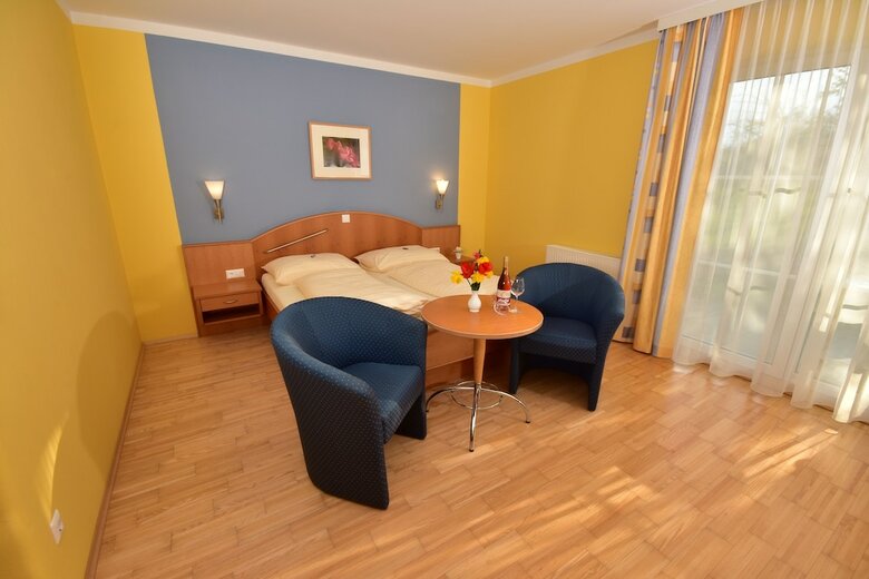Golf & Therme Sonnenpension Hotel Garni