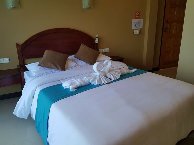 Hotel Hibiscus Holidays