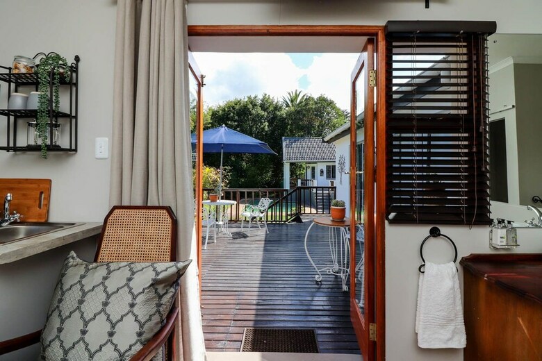Hotel Arbour1