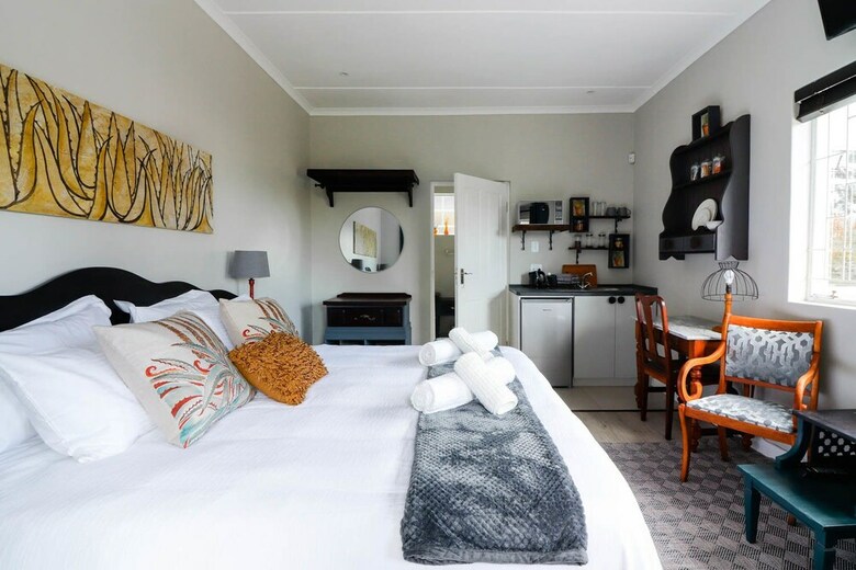 Hotel Arbour1