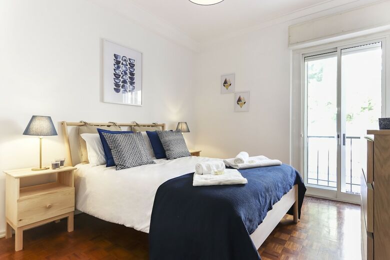 Apartamentos Principe Real Balcony By Homing