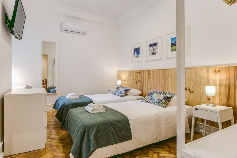 Hotel Home Out Rooms & Apartments