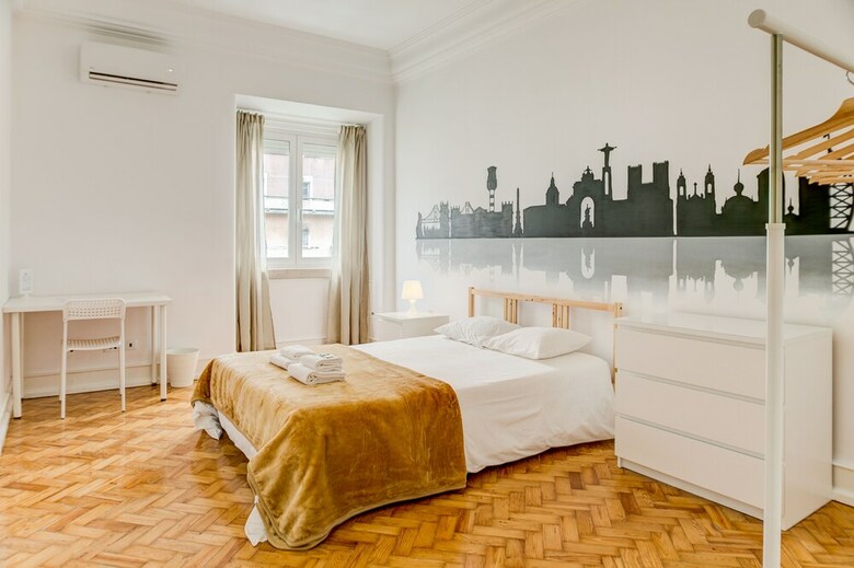 Hotel Home Out Rooms & Apartments