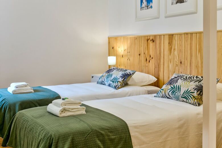 Hotel Home Out Rooms & Apartments
