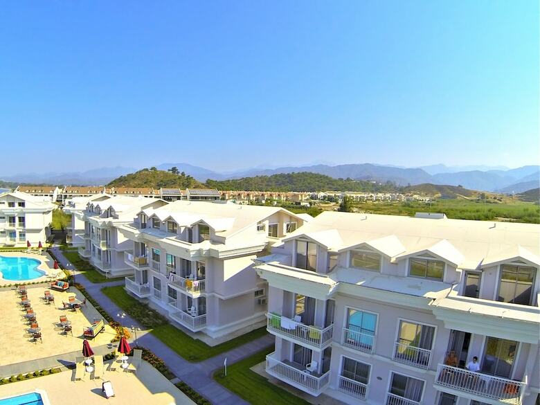 Daphne Apartments C Blok
