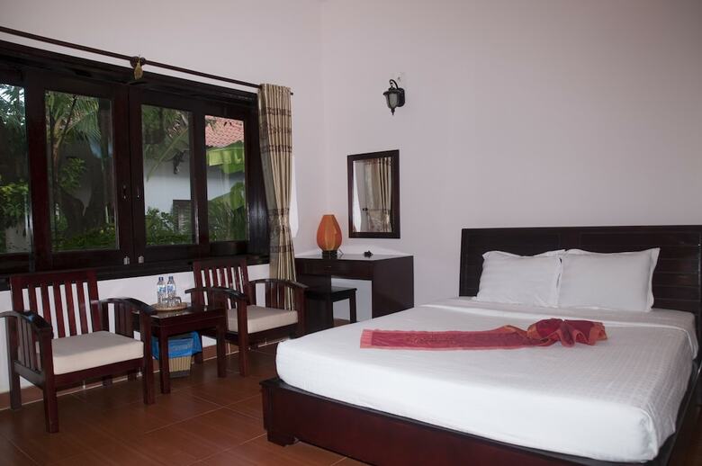 Hotel Vuon Tra Resort