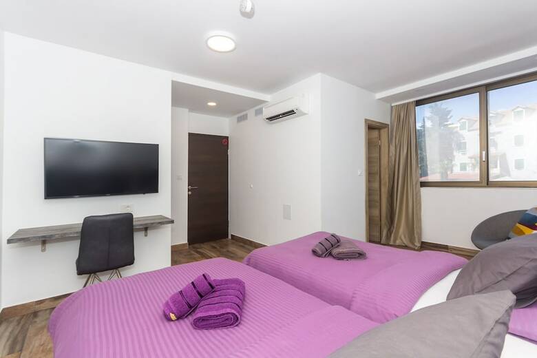 Hotel Apinelo Tower Rooms