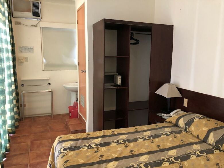 Hey! Jude Resort Hotel