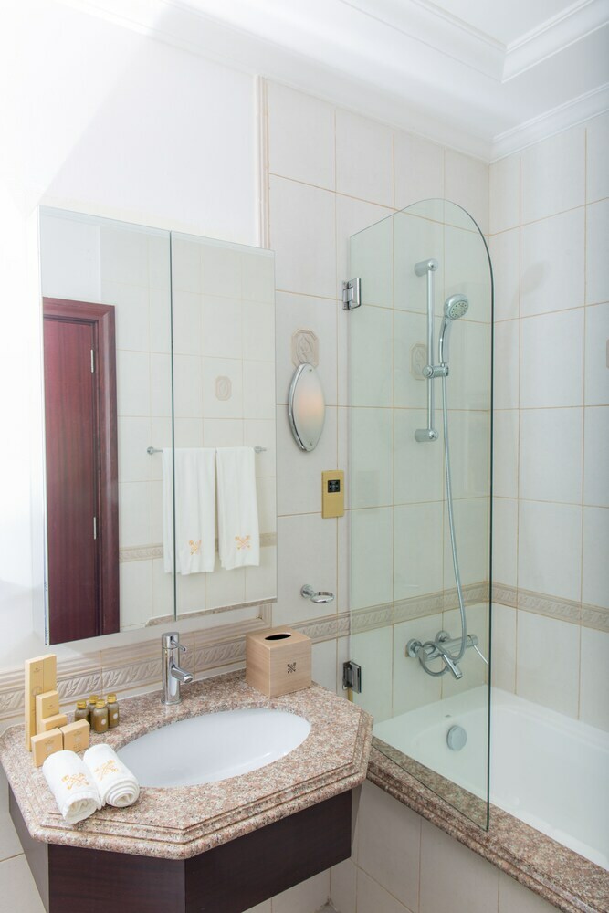 Bravoway Villa A29 In Palm Jumeirah