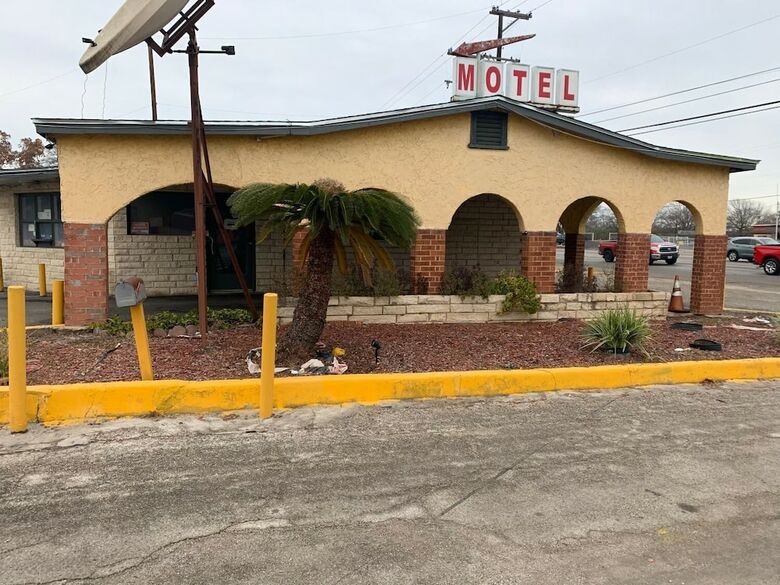 Hotel El Tejas Motel