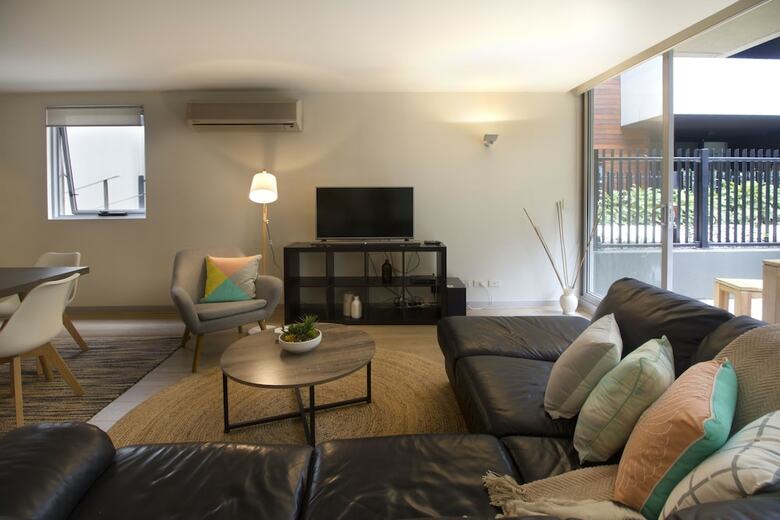 Apartamentos Urban Sea Drift - Rejuvenate Stays
