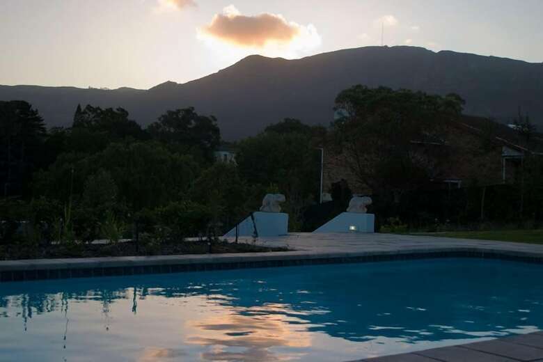 Hotel Dongola House