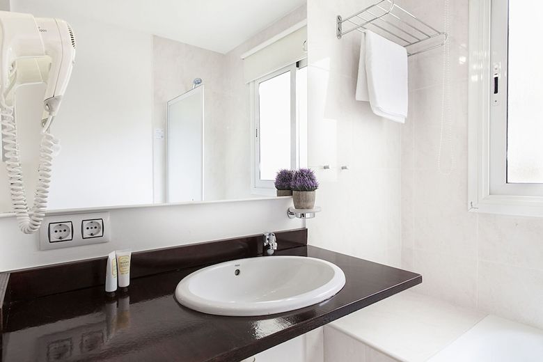 Habitat Apartments Plaza Espa�a