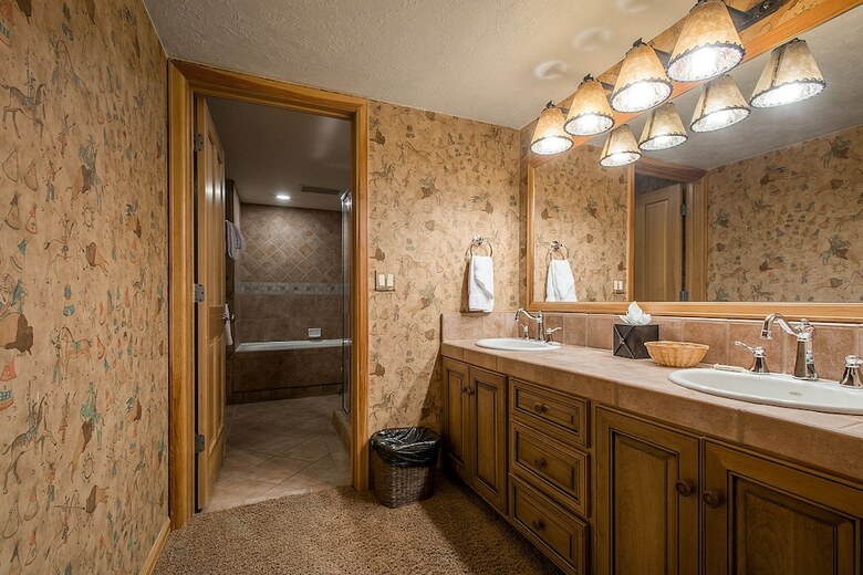 The Caledonian By All Seasons Resort Lodging
