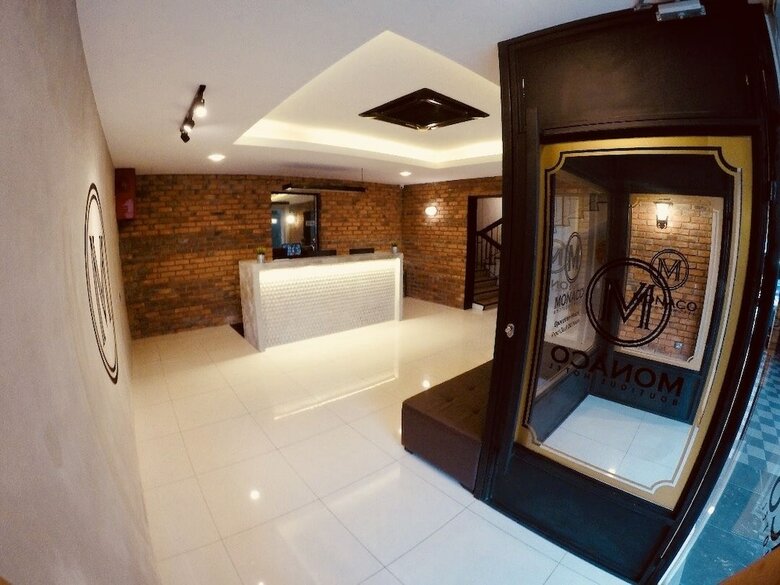 Monaco Boutique Hotel Sadong Jaya