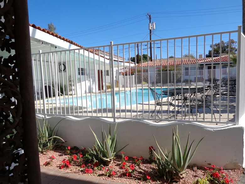 Historic Coronado Motor Hotel