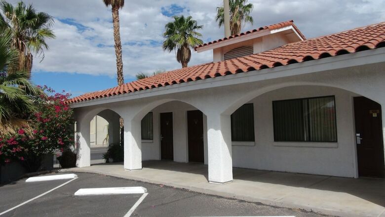 Historic Coronado Motor Hotel
