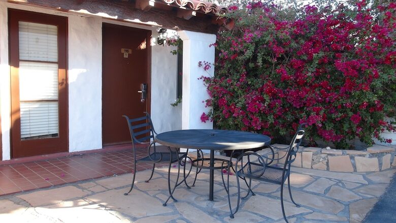 Historic Coronado Motor Hotel