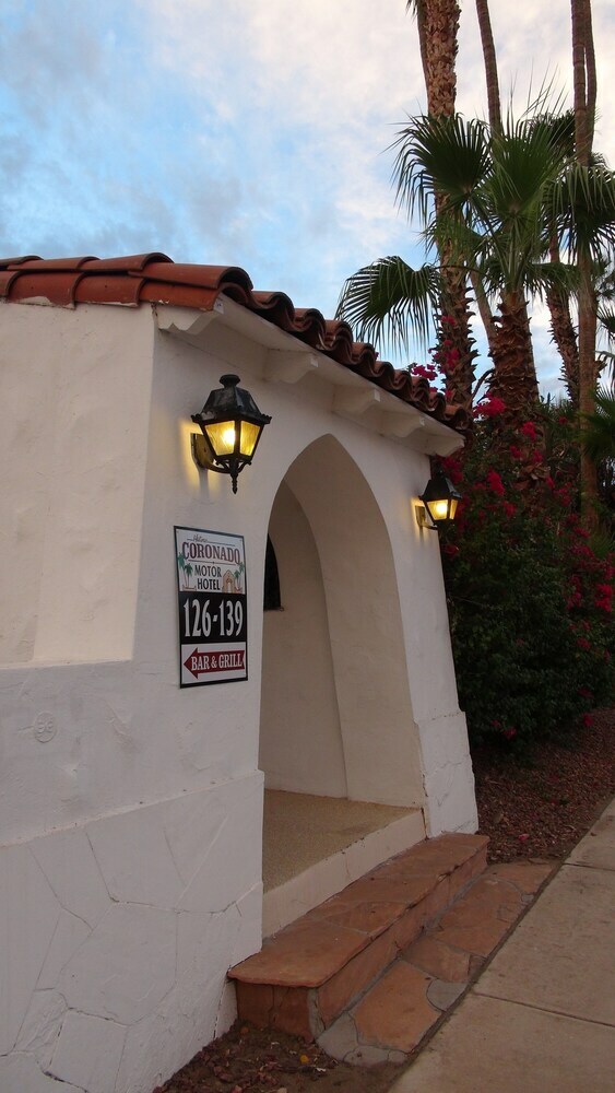 Historic Coronado Motor Hotel