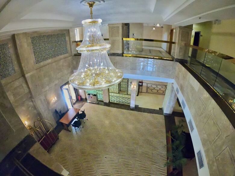 Hotel Adig Suites