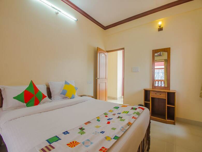 Hotel Oyo 17114 Home Elegant Studio Candolim Beach