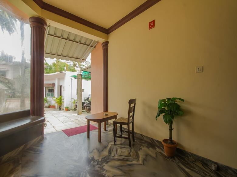 Hotel Oyo 17114 Home Elegant Studio Candolim Beach