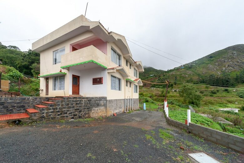 Hotel Oyo 17079 Green Valley Homes