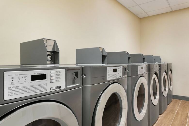 Hotel Towneplace Suites By Marriott Dubuque Downtown