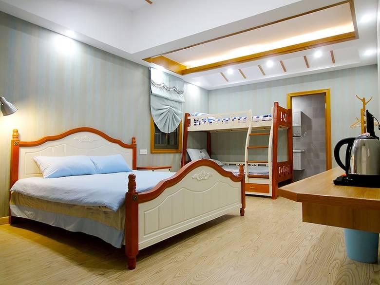 Posada Xiang Shan Lin Hai Homestay
