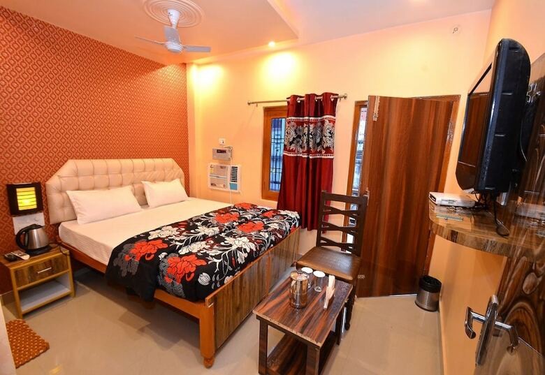 Hotel Walkin Shiva P Guest House