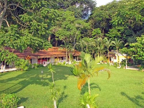 Hostal Ilhabela T�nis Clube