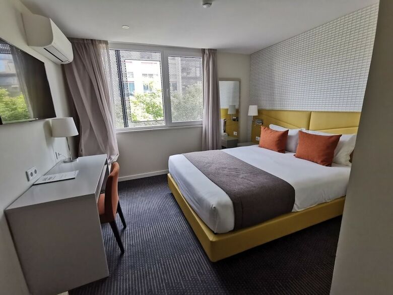 Masa Hotel 5 De Outubro