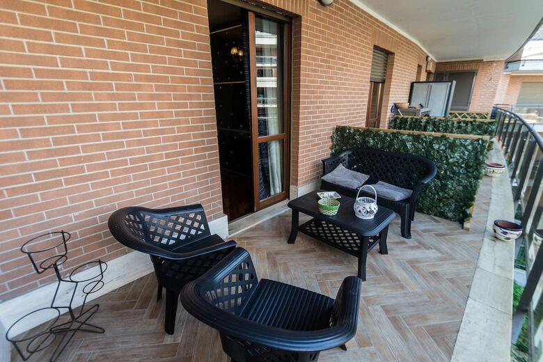 Hotel Leonardo Rome Holidays