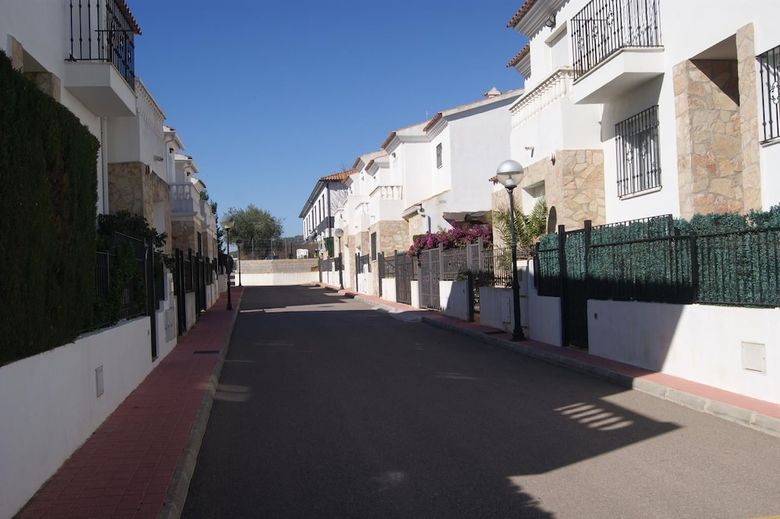 Apartamentos Marineu Residencial L'atall