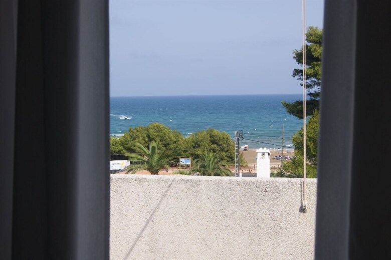 Apartamentos Marineu Jazmines �tico 2/4